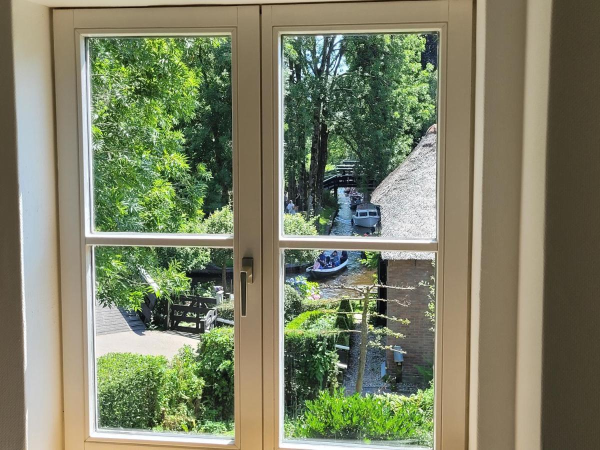 B&B Villa Giethoorn - Canalview, Privacy & Parking Экстерьер фото